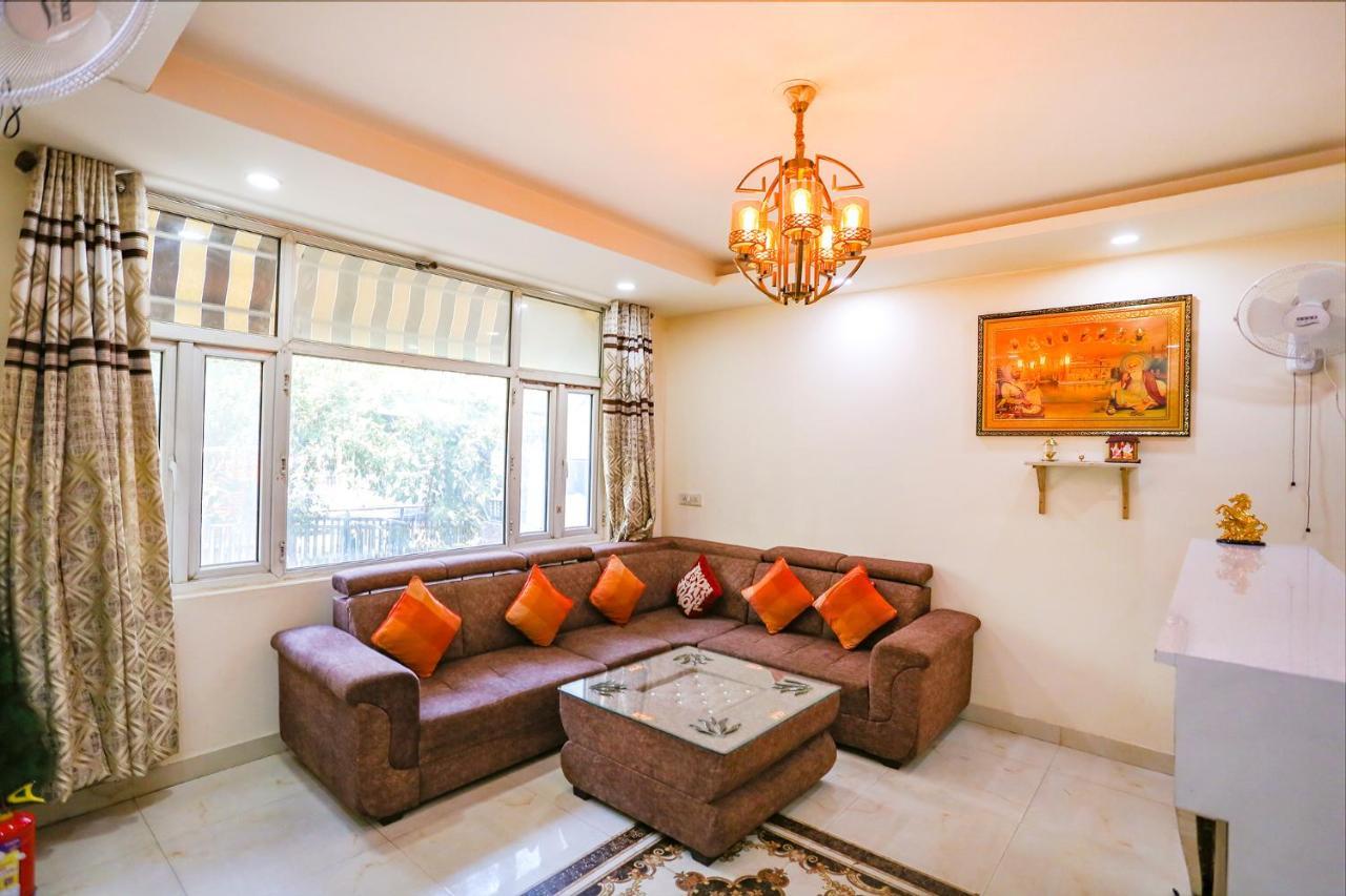 Fabhotel Jpm The Grand Bella - Nr Nehru Place Market نيودلهي المظهر الخارجي الصورة