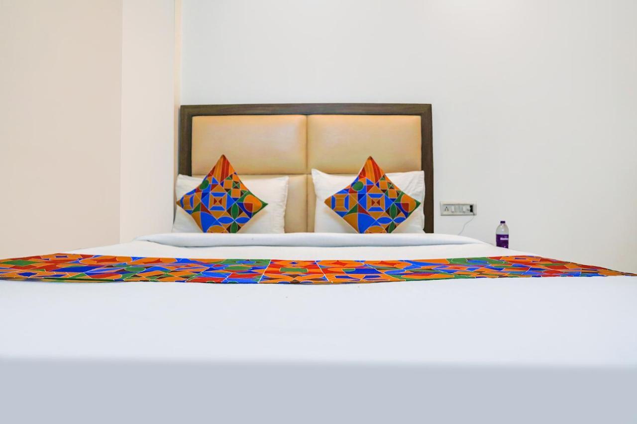 Fabhotel Jpm The Grand Bella - Nr Nehru Place Market نيودلهي المظهر الخارجي الصورة