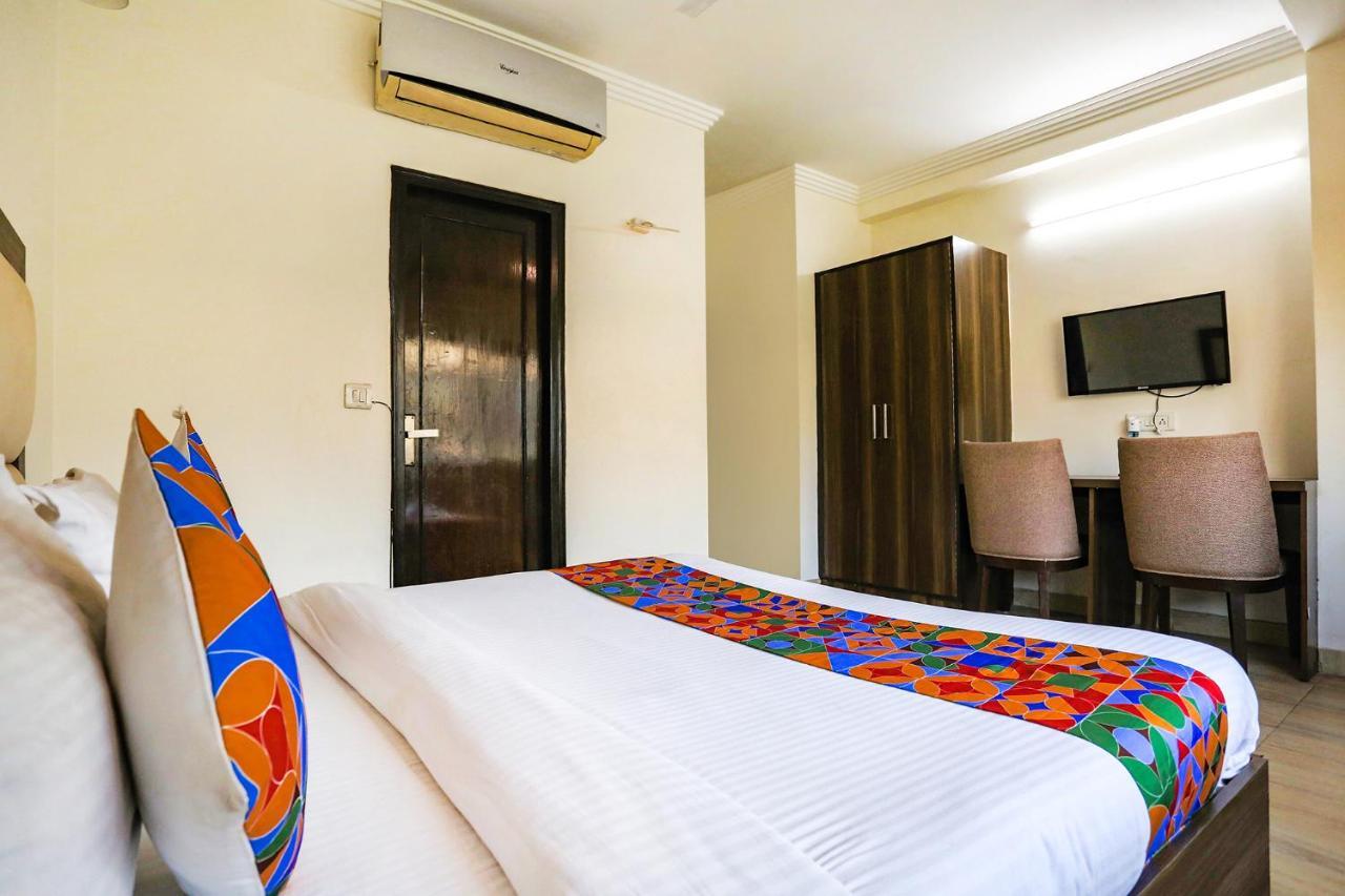 Fabhotel Jpm The Grand Bella - Nr Nehru Place Market نيودلهي المظهر الخارجي الصورة