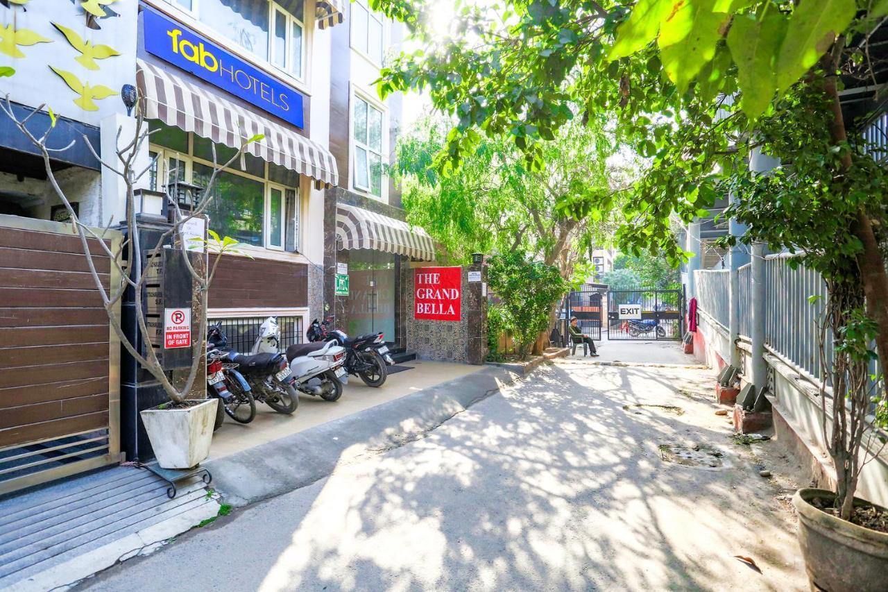 Fabhotel Jpm The Grand Bella - Nr Nehru Place Market نيودلهي المظهر الخارجي الصورة
