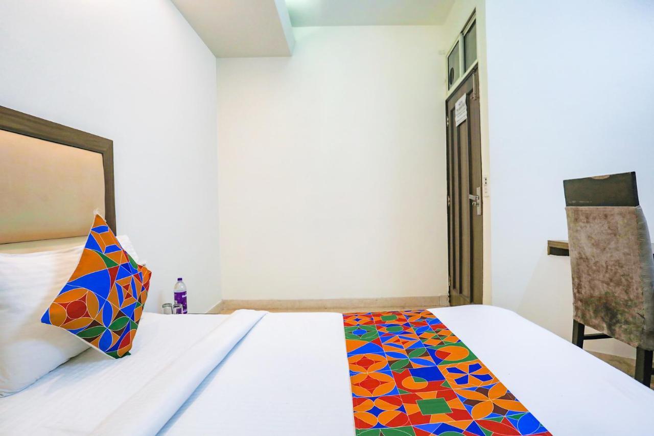 Fabhotel Jpm The Grand Bella - Nr Nehru Place Market نيودلهي المظهر الخارجي الصورة